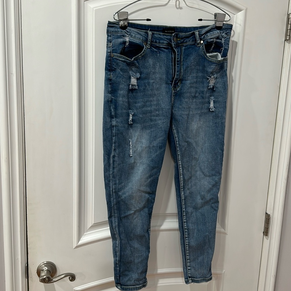 The Style Between Us Plus Size Jeans Size 16 - image 1